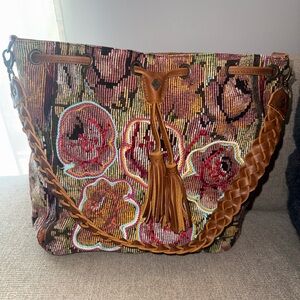 Floral Tapestry Shoulder Bag with Brown Accents